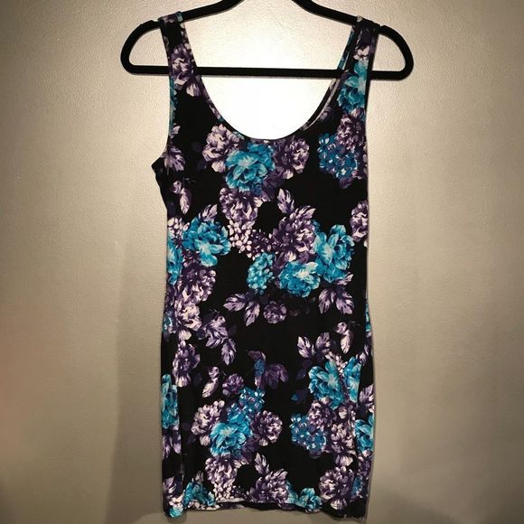 FLOWER MINI DRESS - Picture 1 of 3